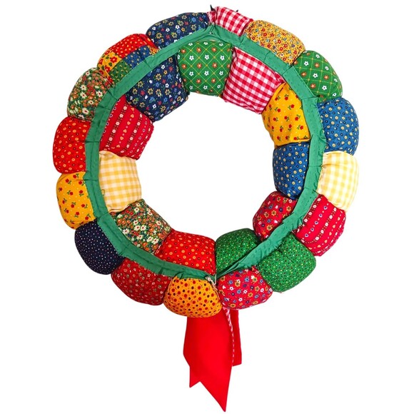 Vintage Handmade Patchwork Quilt Style 20" Puffy Wreath Calico Prints Fabrics - Picture 4 of 5